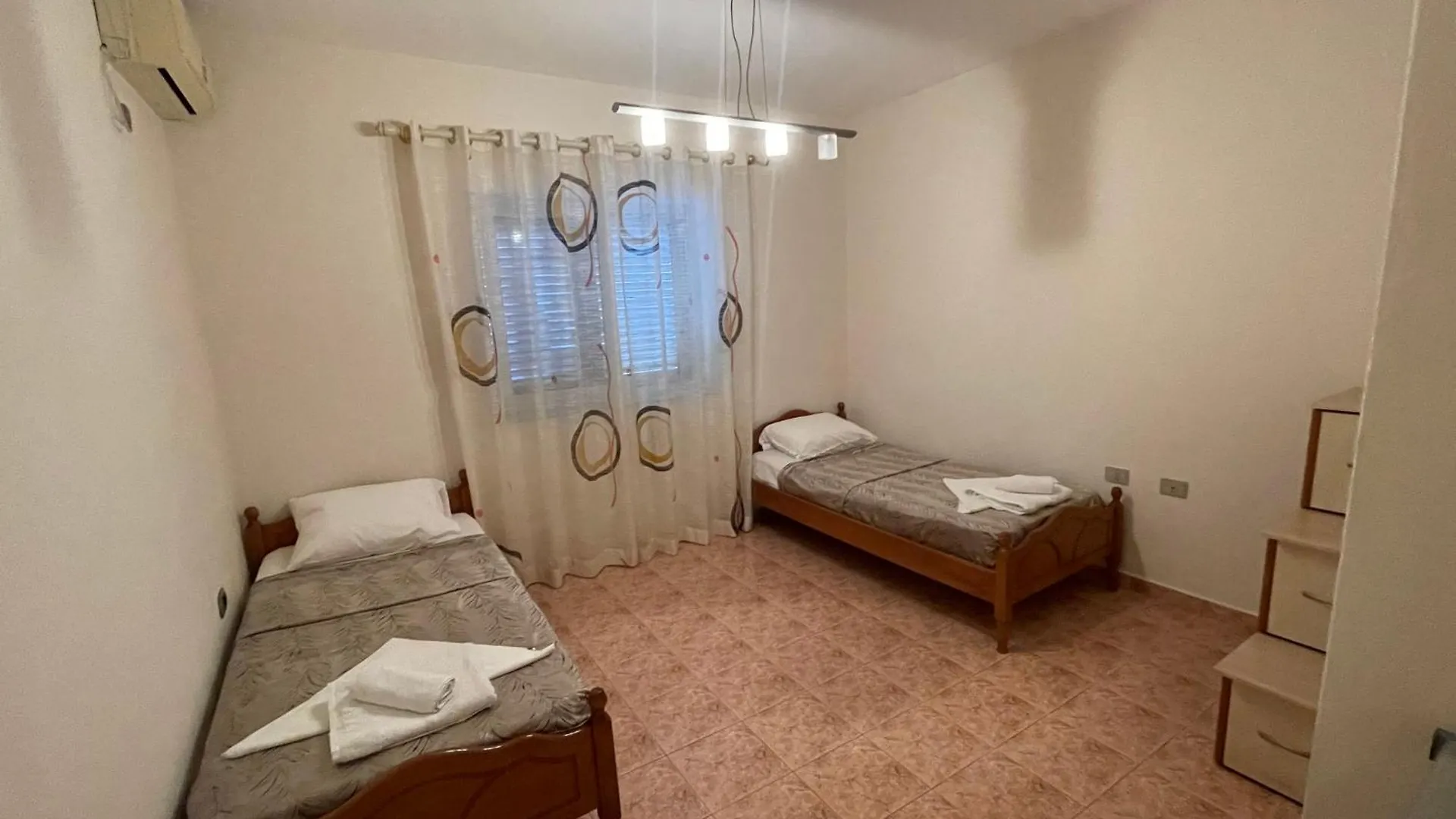 Tirana Center Appartament- Dario Apartment 0*,  Albania